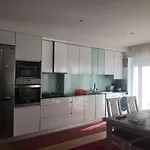 Isis Брага